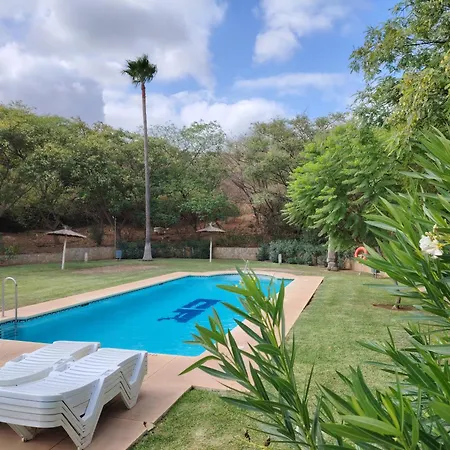 Апартаменты Oasis La Cala *